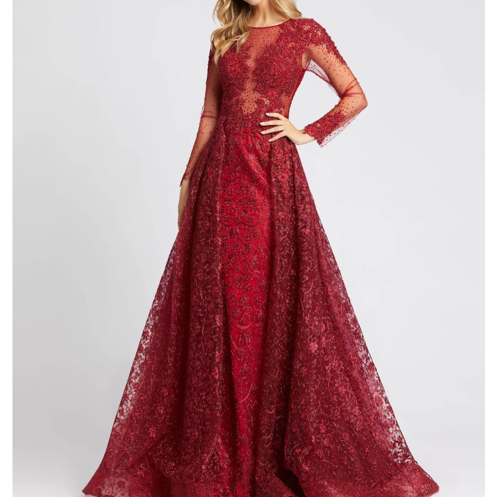 NWT MacDuggal gown size 10